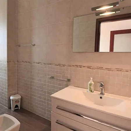 Casa Vacanze Levante Con Vista Mare Apartment